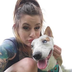 Meet your Posher, Fallon